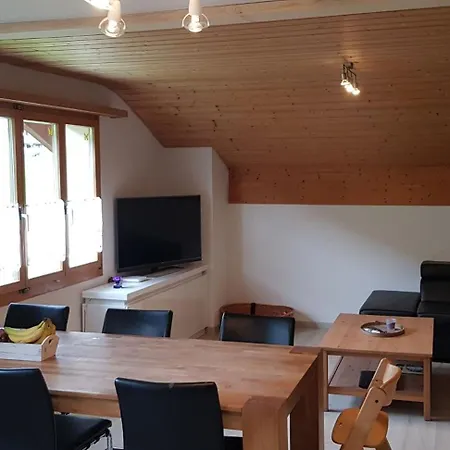 Bauernhof Sot Curtegns Séjour à la ferme Savognin