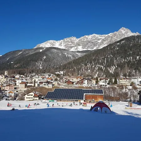Alojamento de Turismo Rural Bauernhof Sot Curtegns Savognin